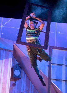 Peter Pan Goes Wrong