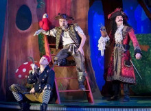 Peter Pan Goes Wrong
